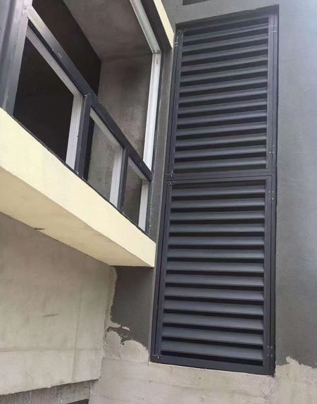 空調外機通風(fēng)百葉窗案例